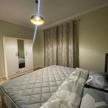 Lägenhet Vsv: Parking Spot+ View