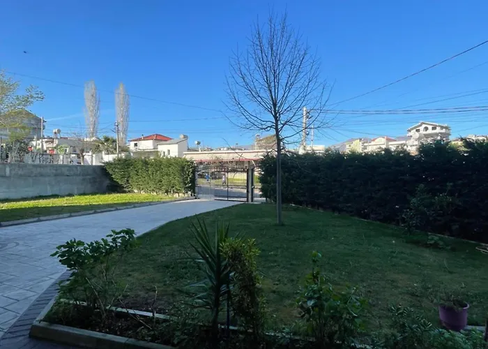 아파트 Vsv: Parking Spot+ View